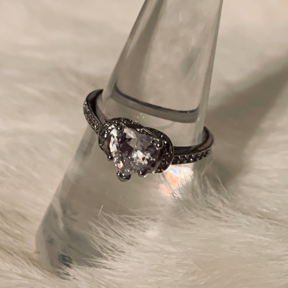 Two Heart Shaped Clear and Blue Stones Silver Tone Bands - Picture 4 of 15